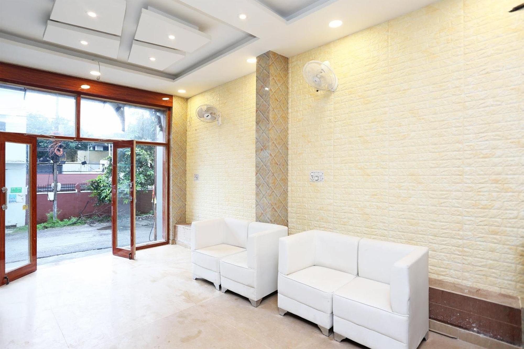 Hotel Rosewood Inn Rajpur Экстерьер фото